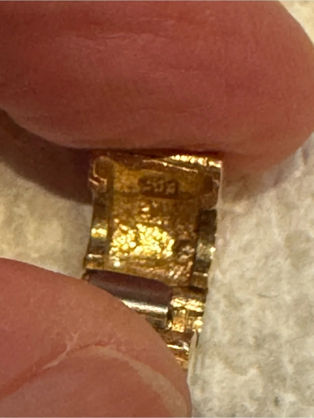 Retired authentic Pandora “Babbling Brook” 14k solid gold and diamond clip charm